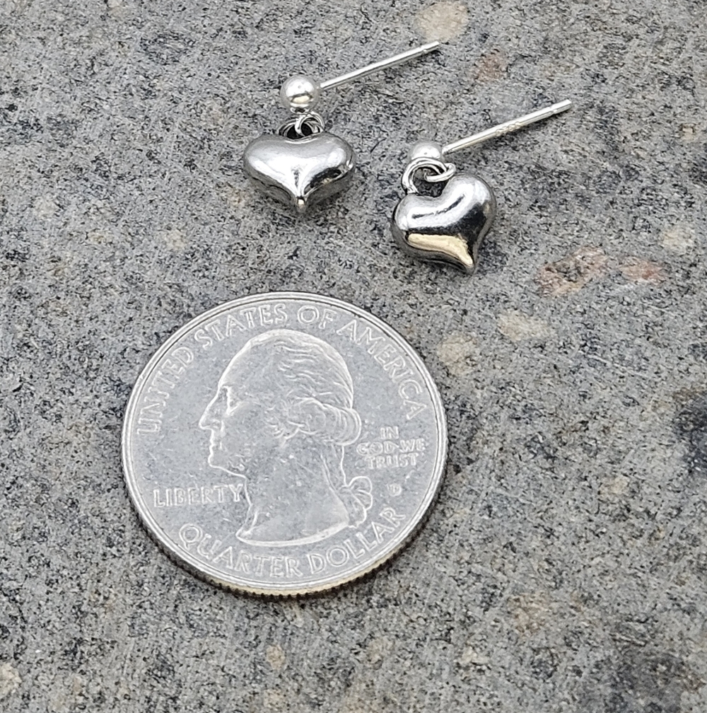 .925 Silver Heart Stud Earrings - Picture 3 of 5